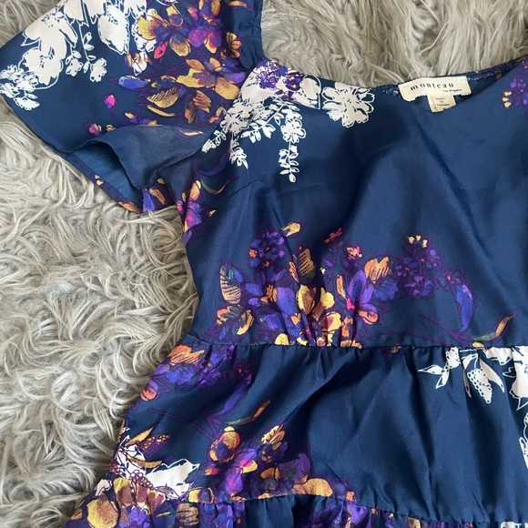 Floral, comfy blouse - Picture 4 of 4